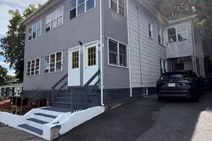 161 Hampden St, Springfield, MA 01151 - Photo 2