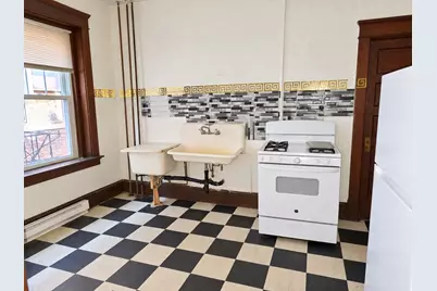 11 Conway St #10, Greenfield, MA 01301 - Photo 1