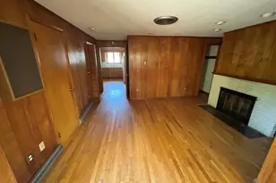 50 Van Horn St, Chicopee, MA 01013 - Photo 8