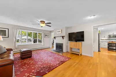 17 Rich Rd, Woburn, MA 01801 - Photo 10