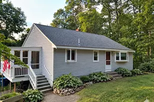 2 Grandview Dr, Plymouth, MA 02360 - Photo 1