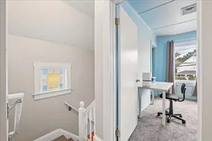 307 S Main St, Attleboro, MA 02703 - Photo 16
