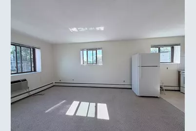192 Salem St #9, Medford, MA 02155 - Photo 2