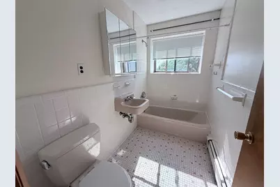 192 Salem St #9, Medford, MA 02155 - Photo 6