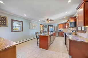 9 Jordan St, Haverhill, MA 01830 - Photo 12