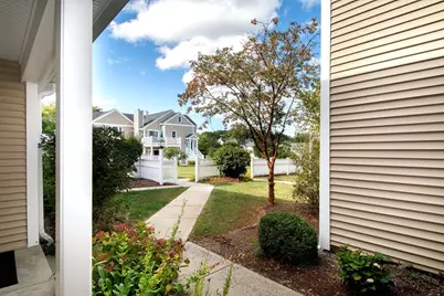 365 Tilden Commons Ln #365, Braintree, MA 02184 - Photo 2