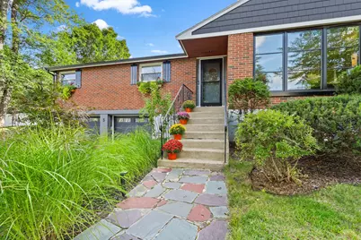 3 Pheasant Lane, Woburn, MA 01801 - Photo 2