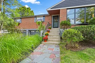 3 Pheasant Ln, Woburn, MA 01801 - Photo 2