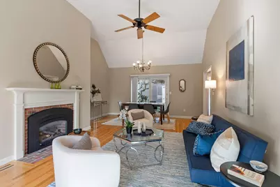 41 Mitchell Grant Way #41, Bedford, MA 01730 - Photo 6
