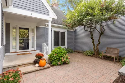41 Mitchell Grant Way #41, Bedford, MA 01730 - Photo 2