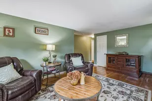 15 Somerset St, East Longmeadow, MA 01028 - Photo 24