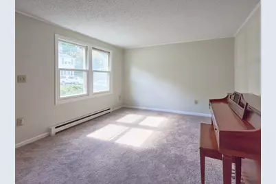 270 Sunderland Rd #40, Worcester, MA 01604 - Photo 10
