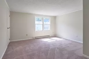 270 Sunderland Rd, Worcester, MA 01604 - Photo 18