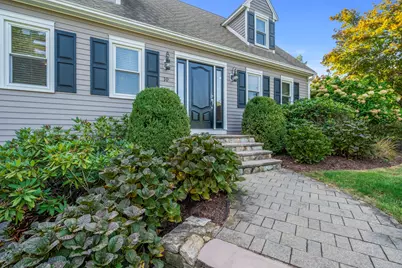 10 Cottonwood Court, Hanson, MA 02341 - Photo 4