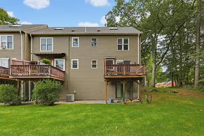 10 Village Way #A, Norton, MA 02766 - Photo 8