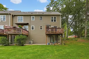 10 Village Way, Norton, MA 02766 - Photo 8
