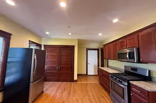 32 Woodbine St, Worcester, MA 01603 - Photo 12