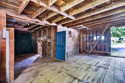 260 Pleasant St, Barre, MA 01005 - Photo 26