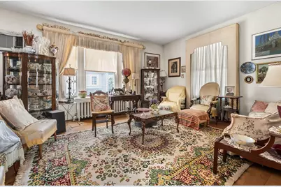 36 Columbia St, Brookline, MA 02446 - Photo 2