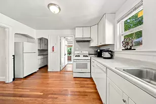 7 Portina Rd, Boston, MA 02135 - Photo 8
