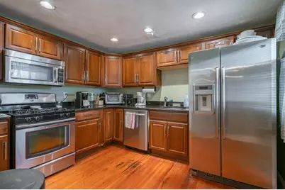 70 Dean St., Everett, MA 02149 - Photo 4