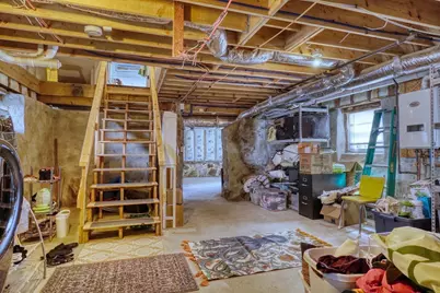 35 Nightingale St, Fall River, MA 02721 - Photo 28