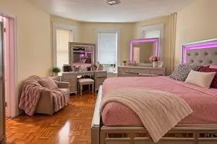 51 Thornton St, Revere, MA 02151 - Photo 4