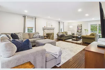 172 Landry Ave, North Attleboro, MA 02760 - Photo 4