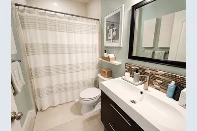 22 Santuit St #2, Boston, MA 02124 - Photo 14