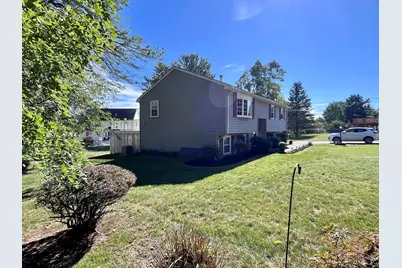 191 E Broadway, Haverhill, MA 01830 - Photo 8