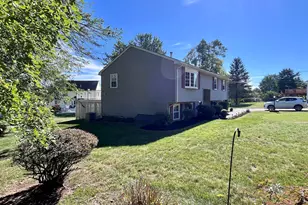 191 E Broadway, Haverhill, MA 01830 - Photo 8