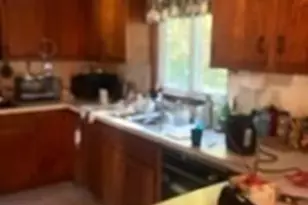 14 Grayland Rd, Lynnfield, MA 01940 - Photo 4