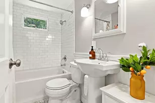 3 Lantern Ln, Woburn, MA 01801 - Photo 10