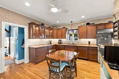 16 Churchill Place, Lynn, MA 01902 - Photo 8