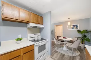 8 Post Oak Ln, Natick, MA 01760 - Photo 18