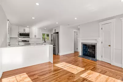 17 Cottage Street, Marblehead, MA 01945 - Photo 6