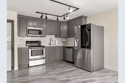 75 Colonel Bell Dr #12, Brockton, MA 02301 - Photo 2