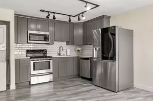75 Colonel Bell Dr, Brockton, MA 02301 - Photo 2
