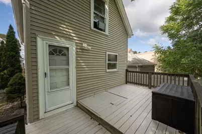 20 Ames St, Lynn, MA 01905 - Photo 6