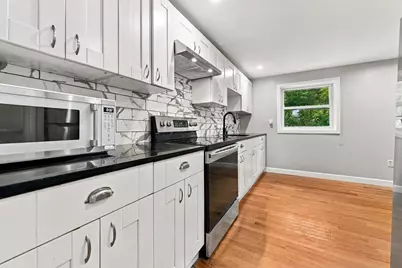 20 Ames St, Lynn, MA 01905 - Photo 14