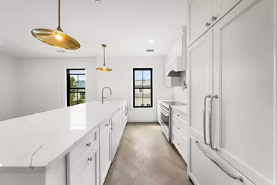 15 Hunting Street #2, Cambridge, MA 02141 - Photo 2