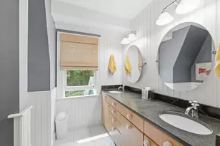 18 Village Green Ln, Holden, MA 01520 - Photo 34