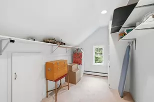 18 Village Green Ln, Holden, MA 01520 - Photo 24