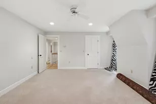 18 Village Green Ln, Holden, MA 01520 - Photo 32