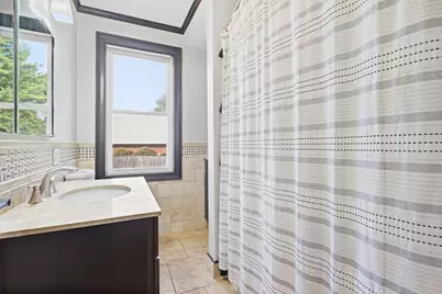 105 Edward St, Agawam, MA 01001 - Photo 24