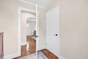 105 Edward St, Agawam, MA 01001 - Photo 28