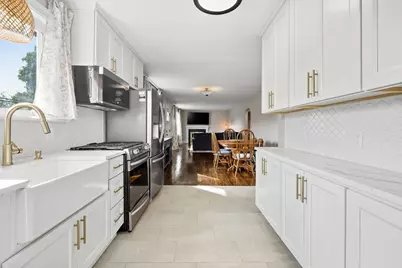 105 Edward St, Agawam, MA 01001 - Photo 14