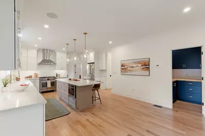 472 Summer Avenue, Reading, MA 01867 - Photo 6