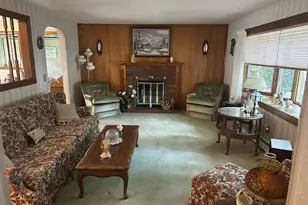 24 Old Central Turnpike, Framingham, MA 01702 - Photo 2