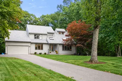 31 Raymond Way, Ashland, MA 01721 - Photo 2